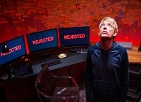 EX MACHINA: БОГ ОТ МАШИНАТА